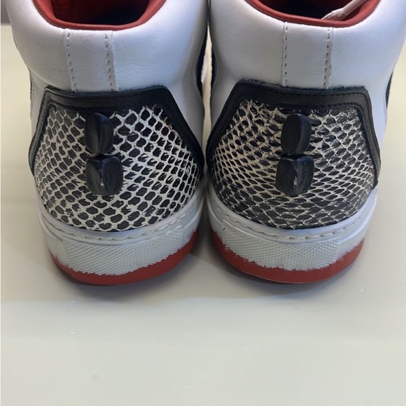 Roberto Cavalli Black and White Sneakers with Perforated Design - Picture 5 of 10